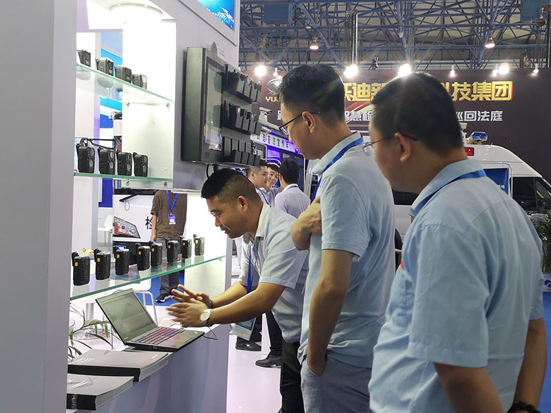 1563759226341242.jpg 4G.jpg