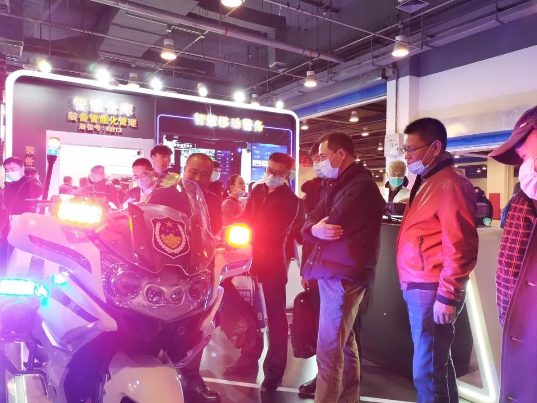 1606706296878579.jpg 30.jpg