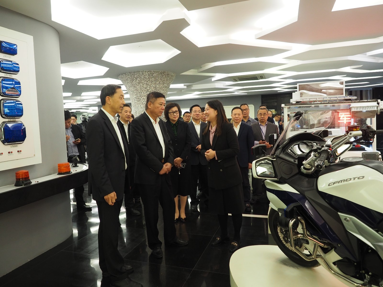 1618997059944117.jpg 1618997059944117.jpg