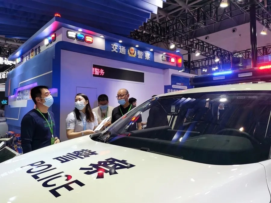 1621216503834816.jpg 640.webp (8).jpg