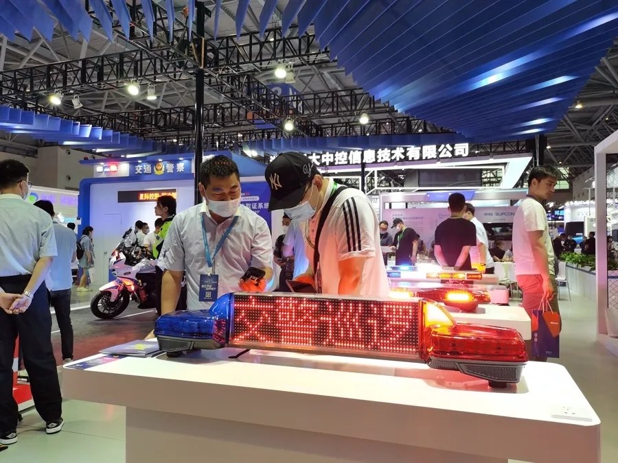 1621216671299156.jpg 640.webp (15).jpg