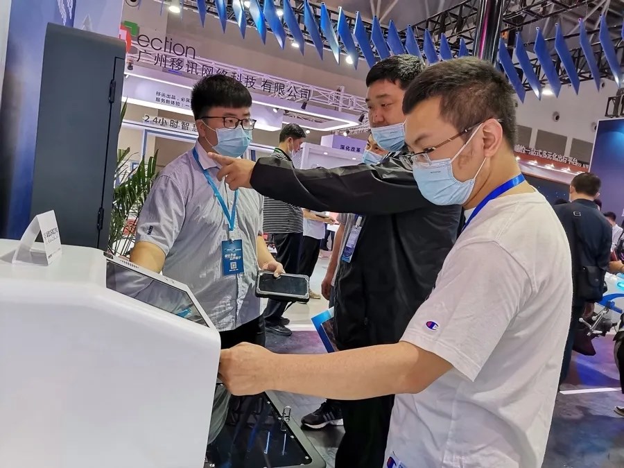 1621216802119877.jpg 640.webp (20).jpg