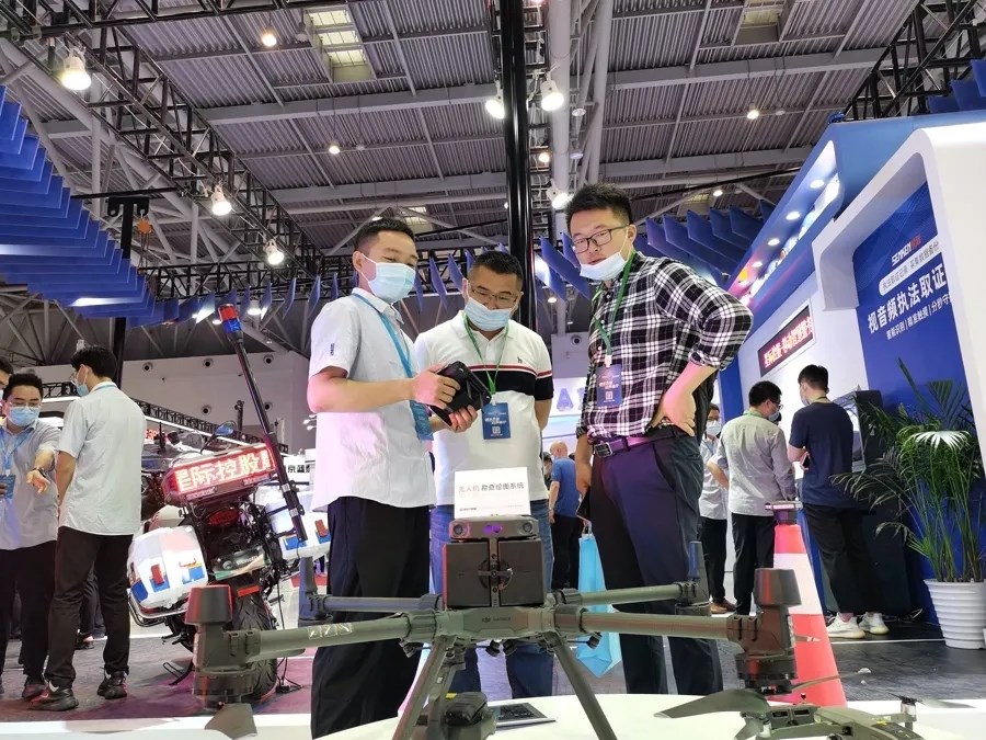 1621216847237965.jpg 640.webp (24).jpg