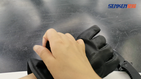 1628759125977725.gif 防割手套2.gif