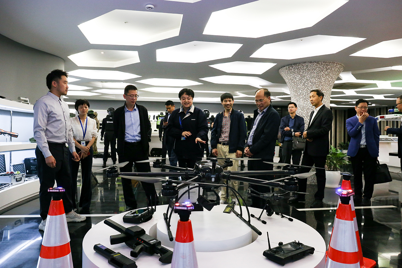 1637741376353936.jpg IMG_2429.jpg