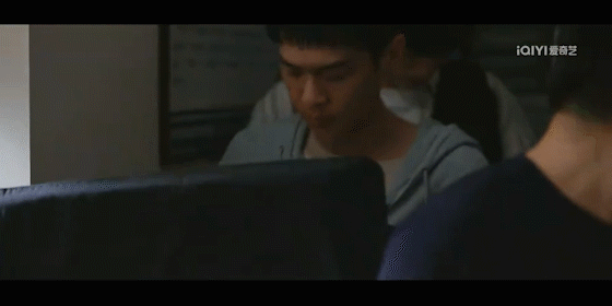 1655282980652060.gif 防刺服.gif