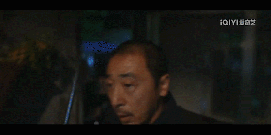1655282999964901.gif 警棍.gif