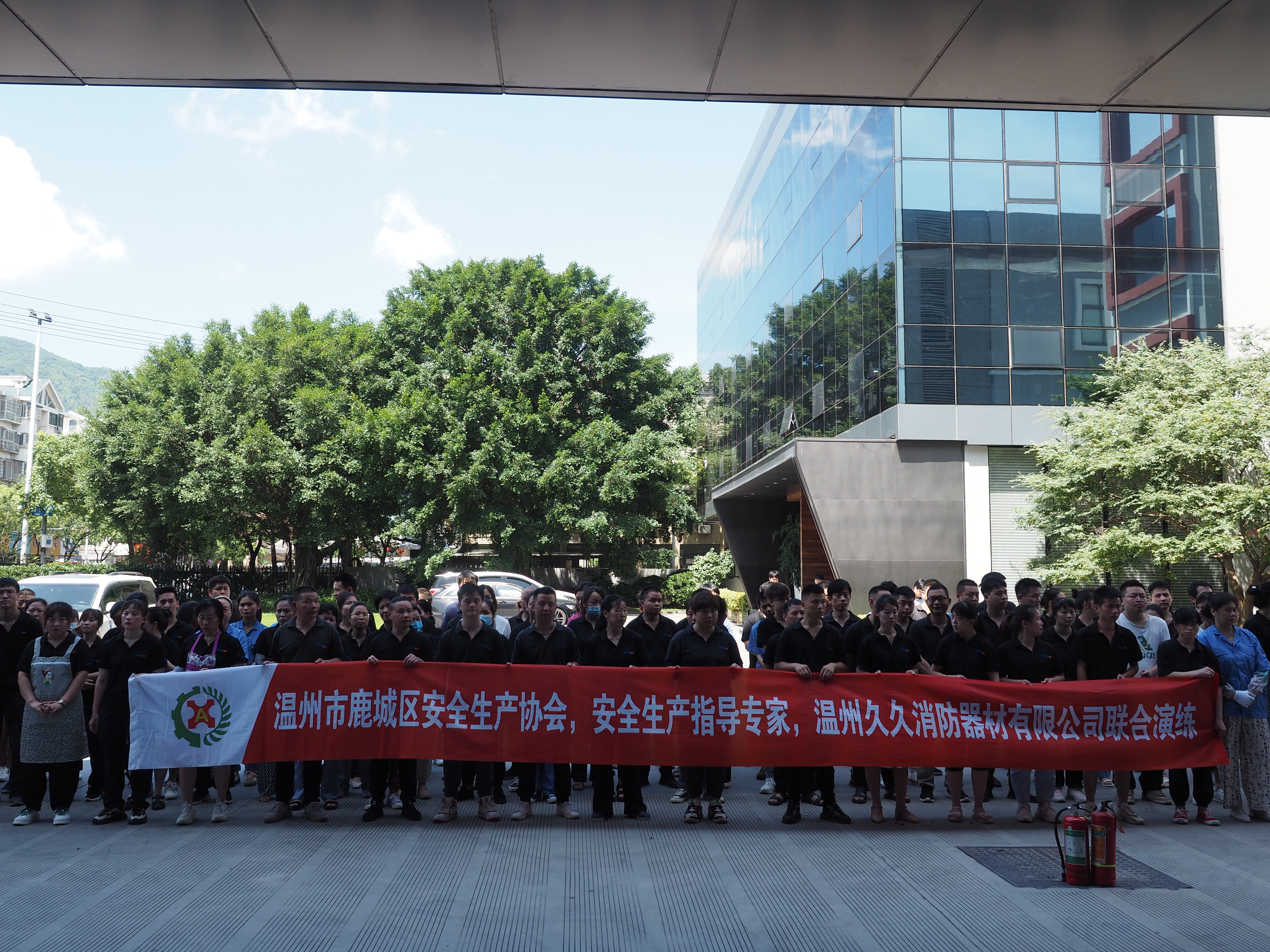 1656300983206638.jpg P6270474.JPG