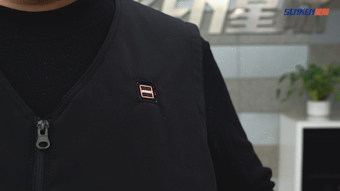 1671180219832794.gif V领-切换2.gif