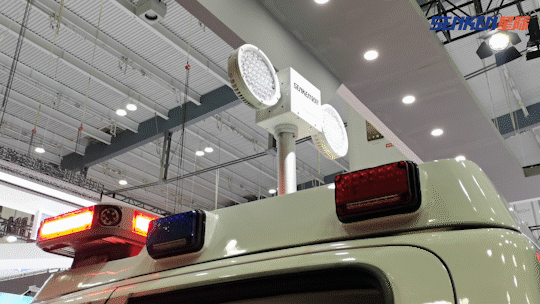 1686360586127804.gif 小灯2.gif