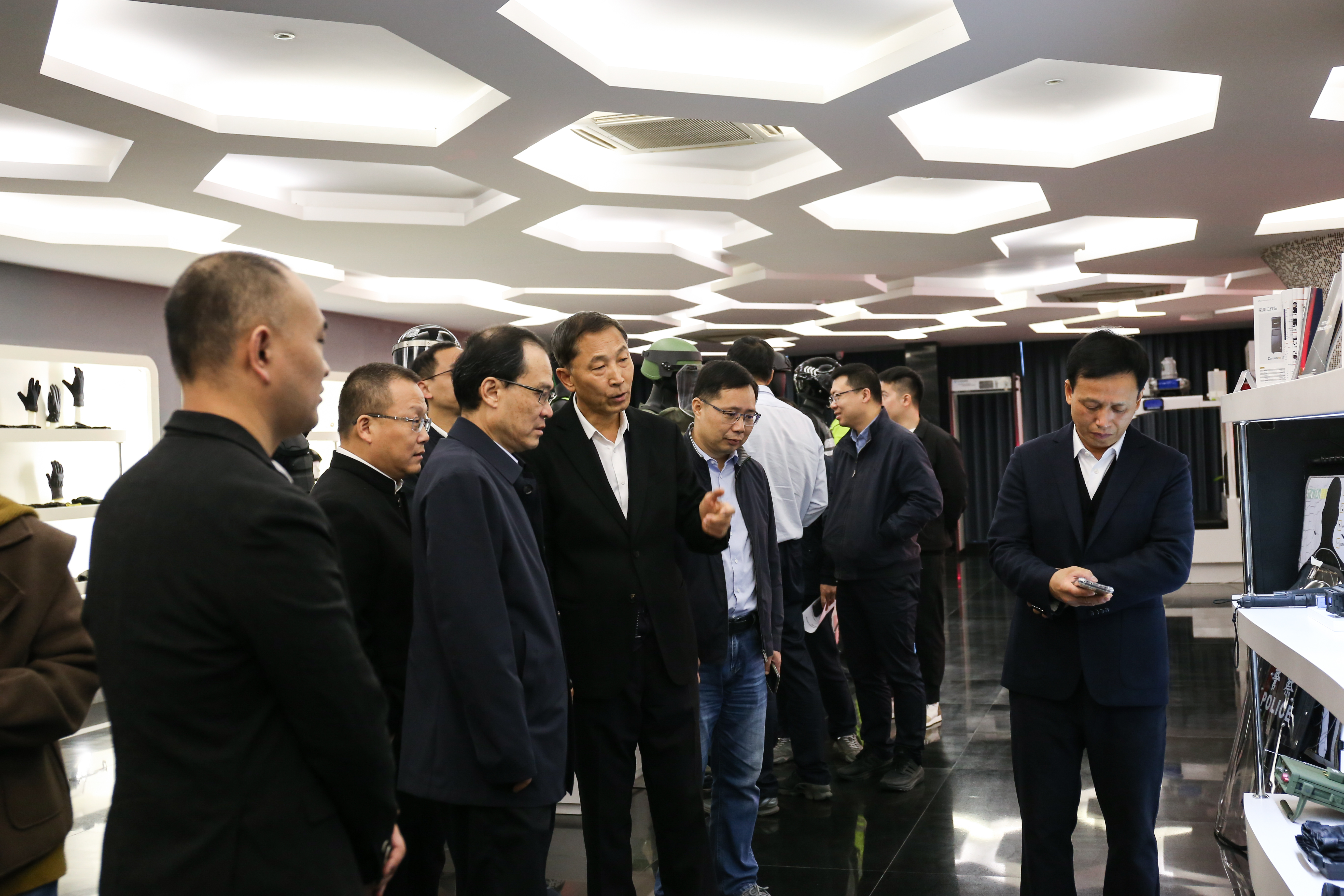 1700122128371450.jpg IMG_4813.JPG