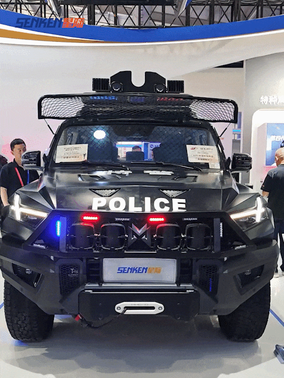 1748591073226261.gif 640 (1).gif