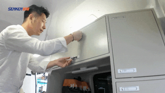 1748592548946139.gif 11.gif