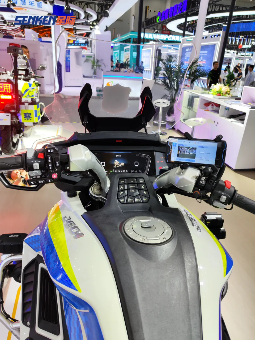 1749199762111994.png 640(14).png